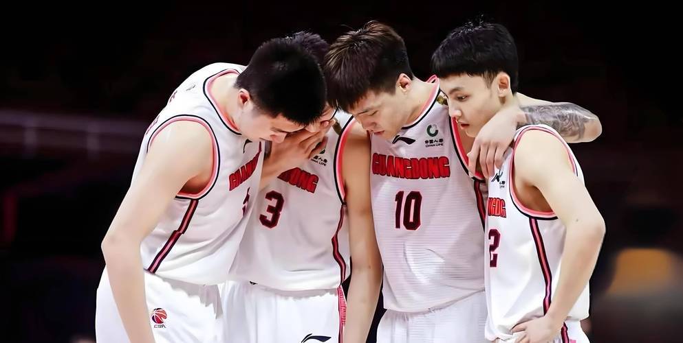 辽宁队内线强力发挥,赢得关键比赛的简单介绍 辽宁队内线强力发挥,赢得关键比赛的简单介绍