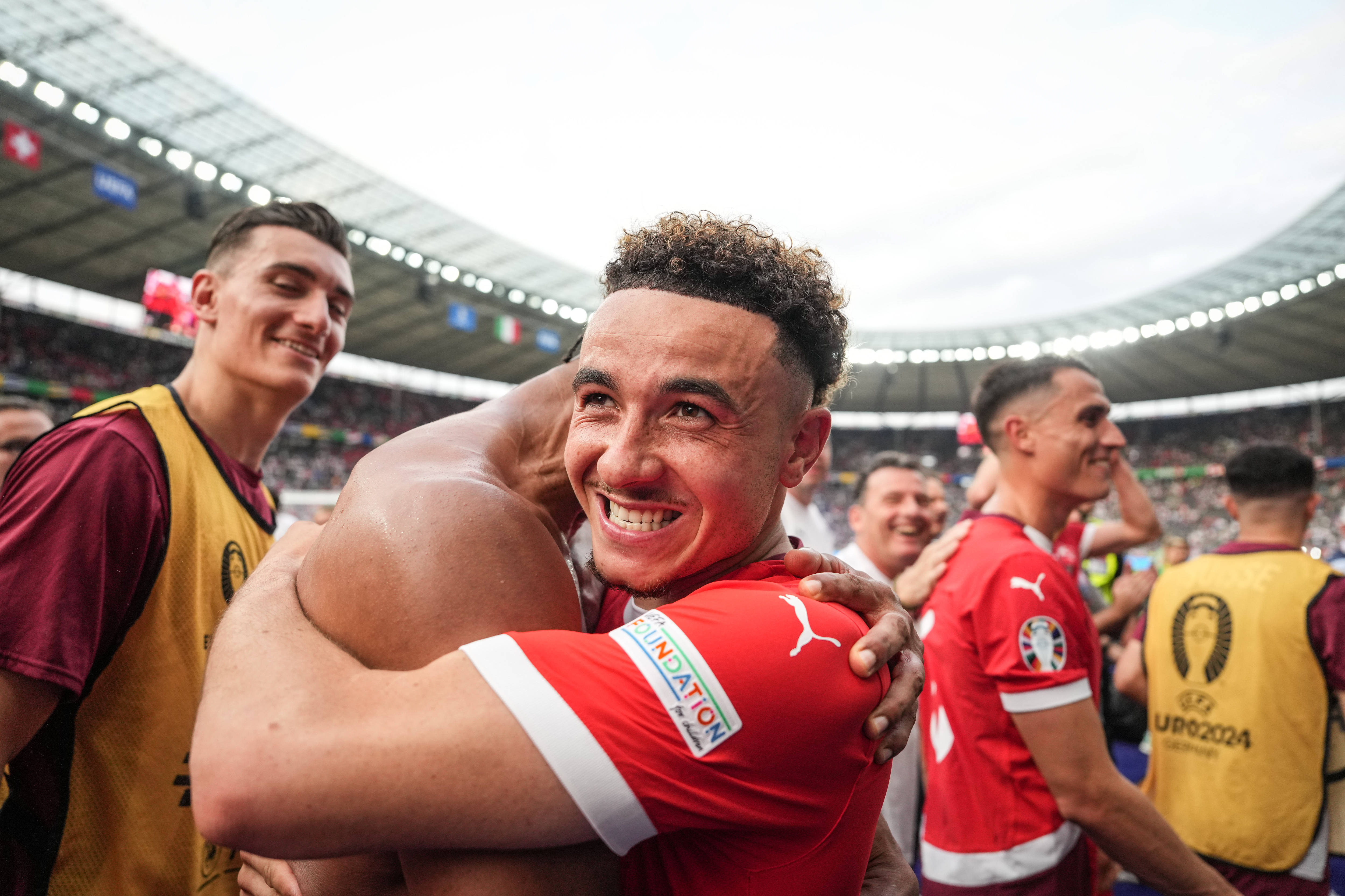 瑞士国家队三战全胜,淘汰西班牙成功晋级欧锦赛的简单介绍 瑞士国家队三战全胜,淘汰西班牙成功晋级欧锦赛的简单介绍