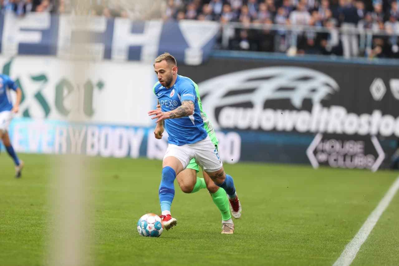 汉诺威客场不敌强敌,战绩蒙上阴影的简单介绍 汉诺威客场不敌强敌,战绩蒙上阴影的简单介绍