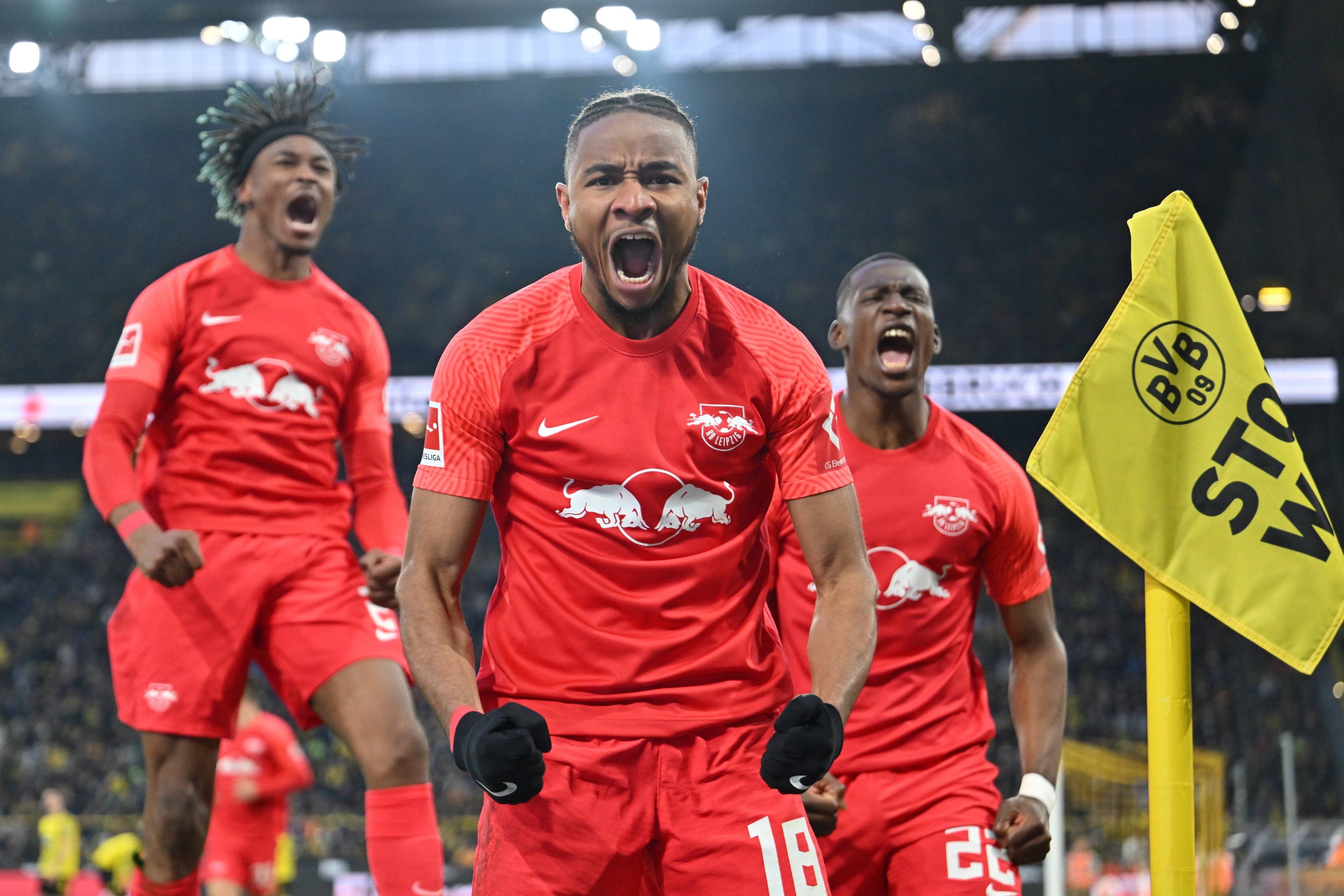 RB莱比锡展现出色表现,稳坐积分榜前列 RB莱比锡展现出色表现,稳坐积分榜前列