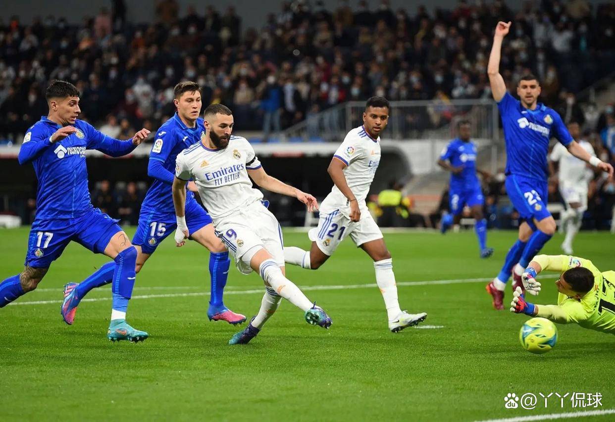 关于世俱杯前瞻:皇家马德里与对手交锋看点的信息 关于世俱杯前瞻:皇家马德里与对手交锋看点的信息