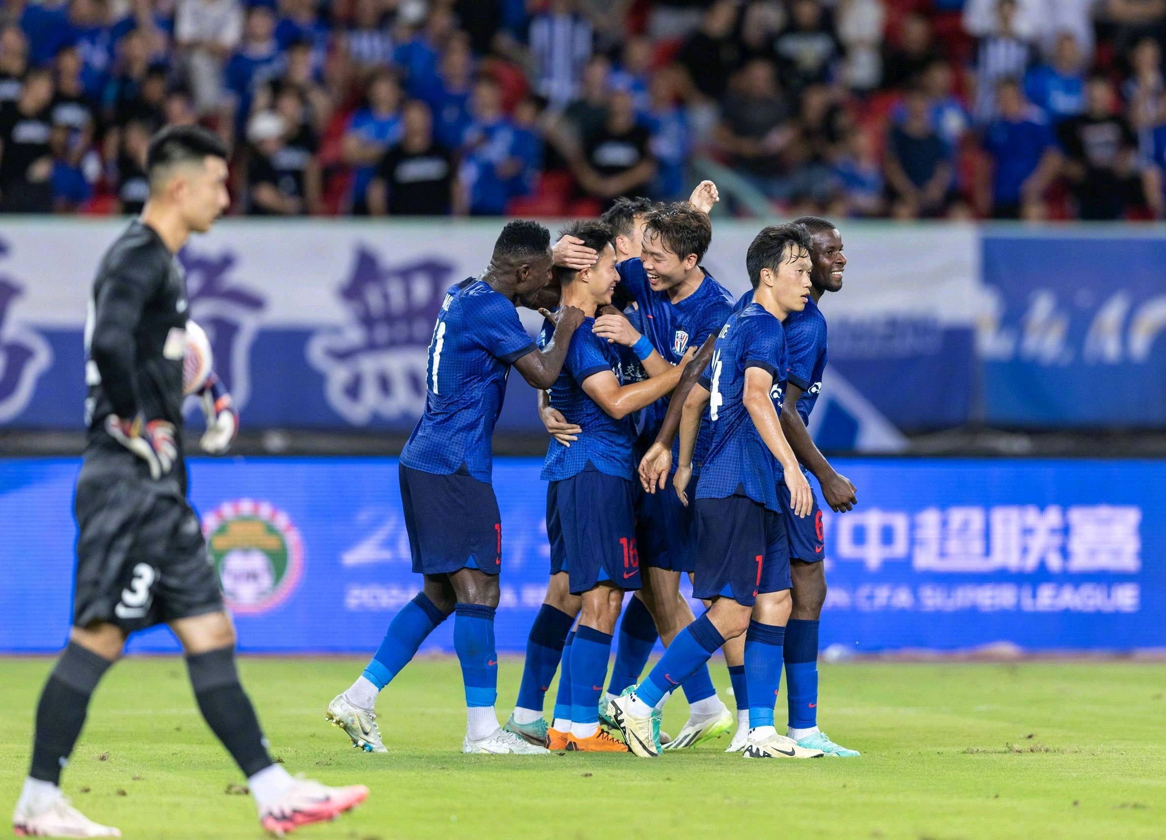 申花击败卓尔，全队发挥稳定的简单介绍