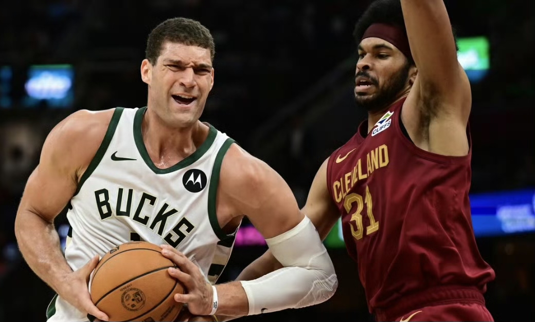 雄鹿新秀闪耀,带领球队击败对手 雄鹿新秀闪耀,带领球队击败对手