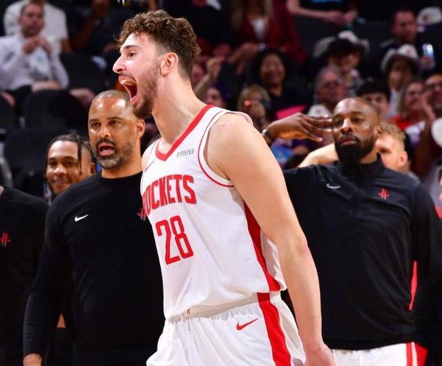 开云平台-火箭队迎来连胜呈现出稳定的比赛状态的简单介绍