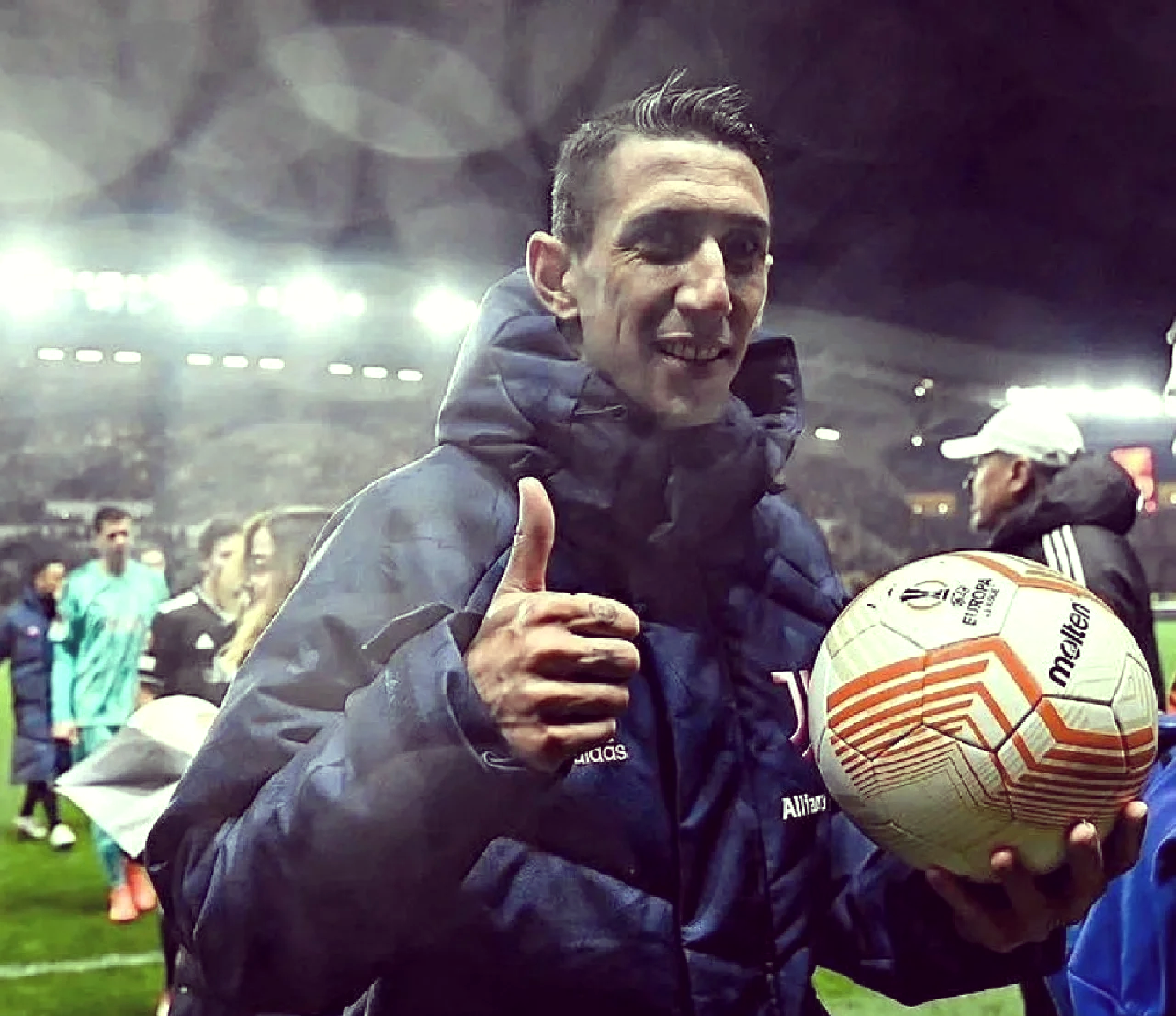 激烈对抗，尤文图斯球员展现顶尖实力