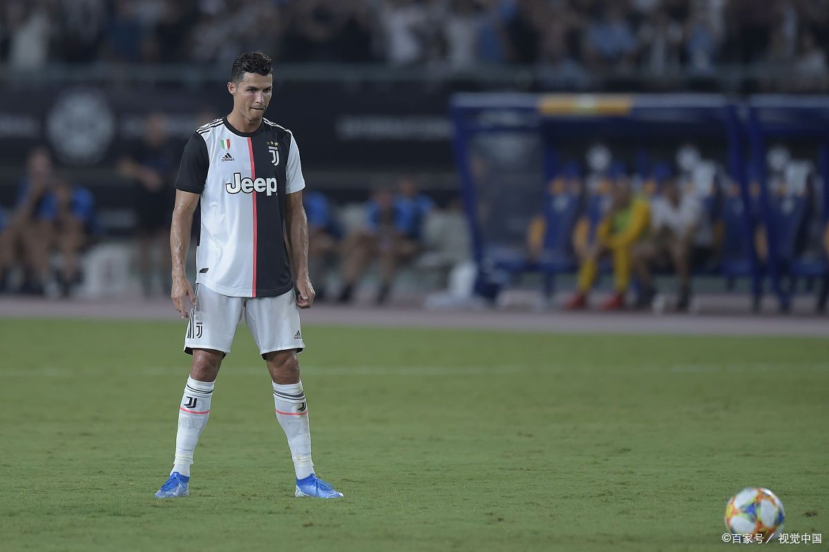 克罗托内客场惨遭尤文图斯屠杀 克罗托内客场惨遭尤文图斯屠杀