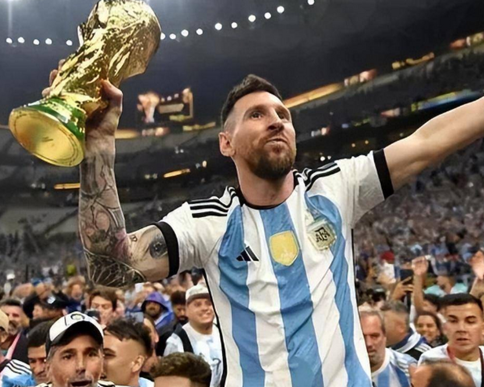 包含阿根廷游泳运动员突破个人最佳的词条