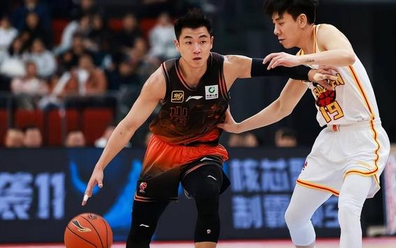开云体育登录-辽宁男篮面对球队挑战，稳定发挥士气高涨