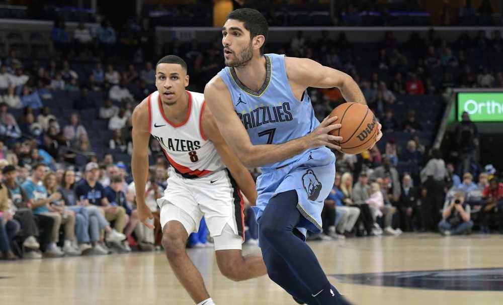 人不敌灰熊!西蒙斯神扑绝杀失手的简单介绍 人不敌灰熊!西蒙斯神扑绝杀失手的简单介绍