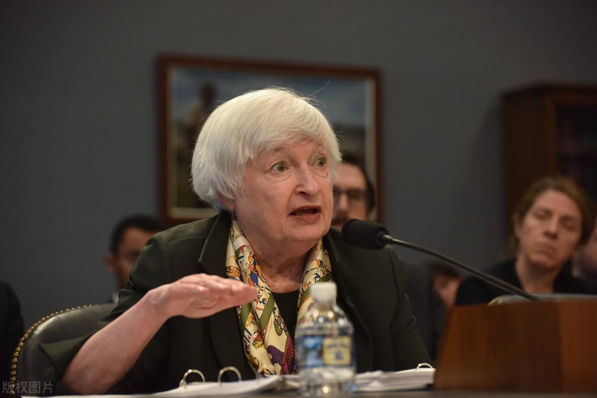 都灵后防频频失误,暂时陷入保级泥潭 都灵后防频频失误,暂时陷入保级泥潭