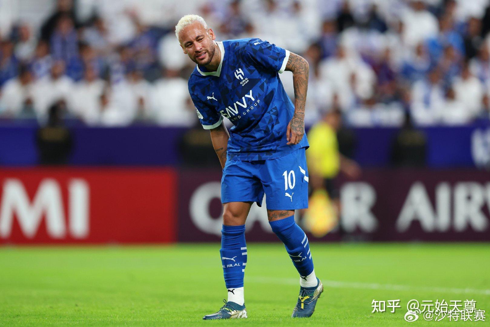 沙尔兹堡队球员状态回升,备战新赛季 沙尔兹堡队球员状态回升,备战新赛季