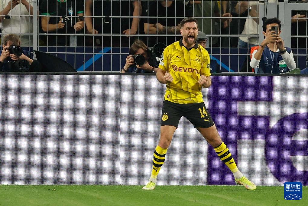 关于多特蒙德险胜切尔西,欧冠半决赛席位锁定的信息 关于多特蒙德险胜切尔西,欧冠半决赛席位锁定的信息