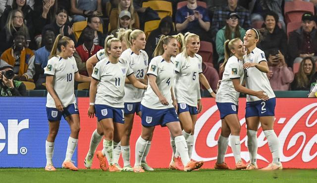 英格兰女足备战冬季杯赛，提高整体实力的简单介绍