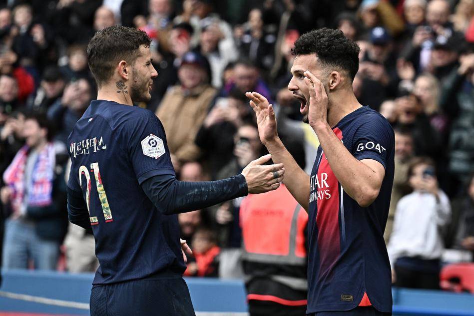 巴黎圣日耳曼联赛表现抢眼，球队信心高涨