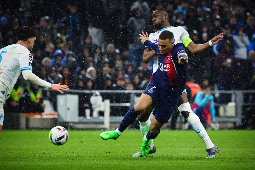 巴黎圣日耳曼联赛表现抢眼，球队信心高涨