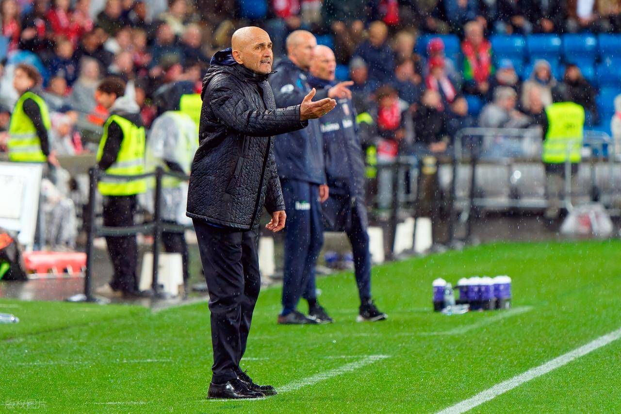 开云体育APP下载-意大利球队倾向于更换主教练