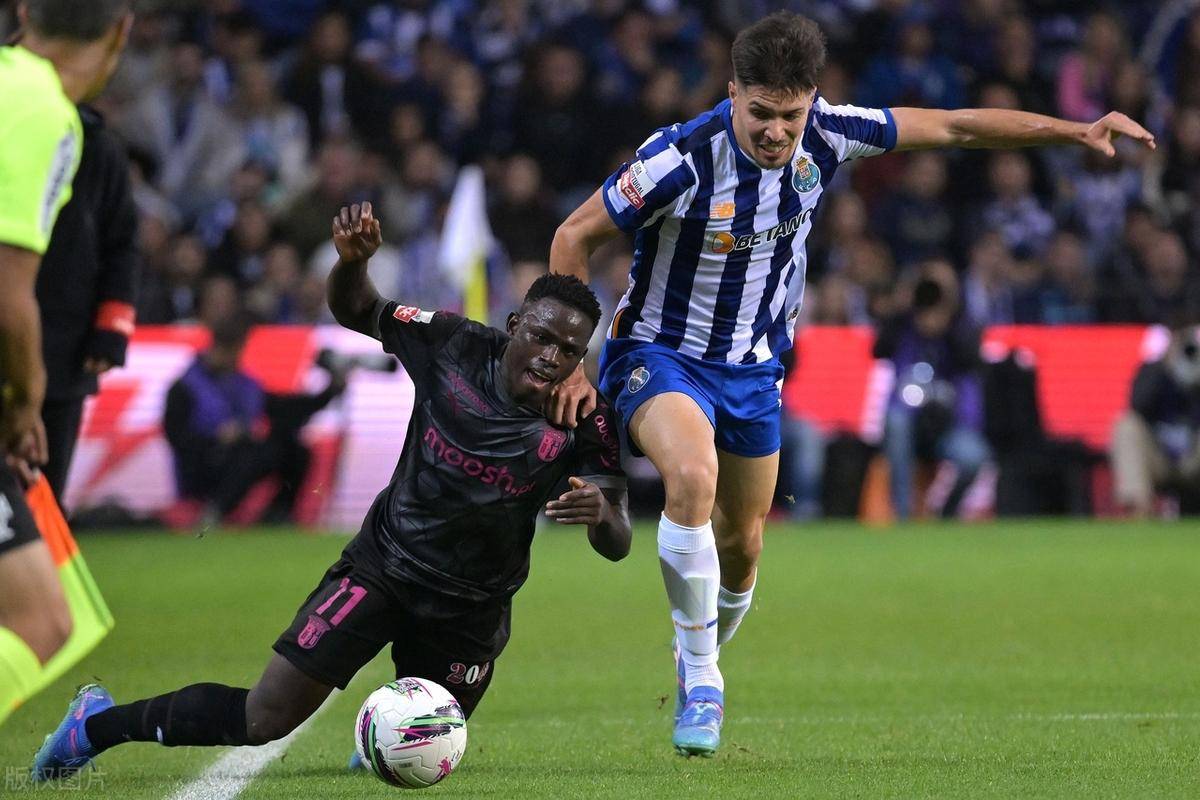 波尔多主场击败马赛,大胜竞争对手 波尔多主场击败马赛,大胜竞争对手