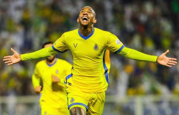 法兰克福客场逆转胜利,实现惊险胜利 法兰克福客场逆转胜利,实现惊险胜利