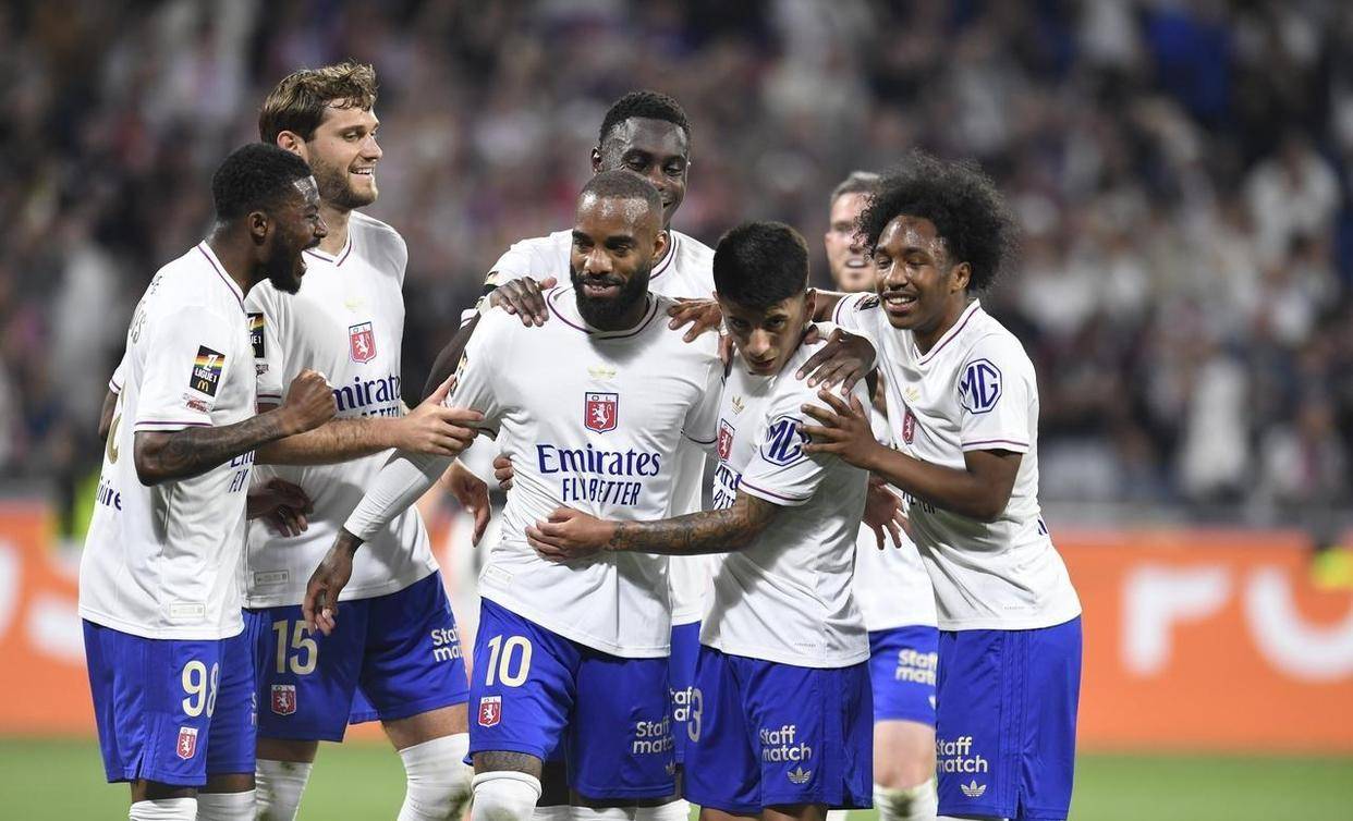 开云体育官方网站-梦幻复兴！法甲球队实力逆袭