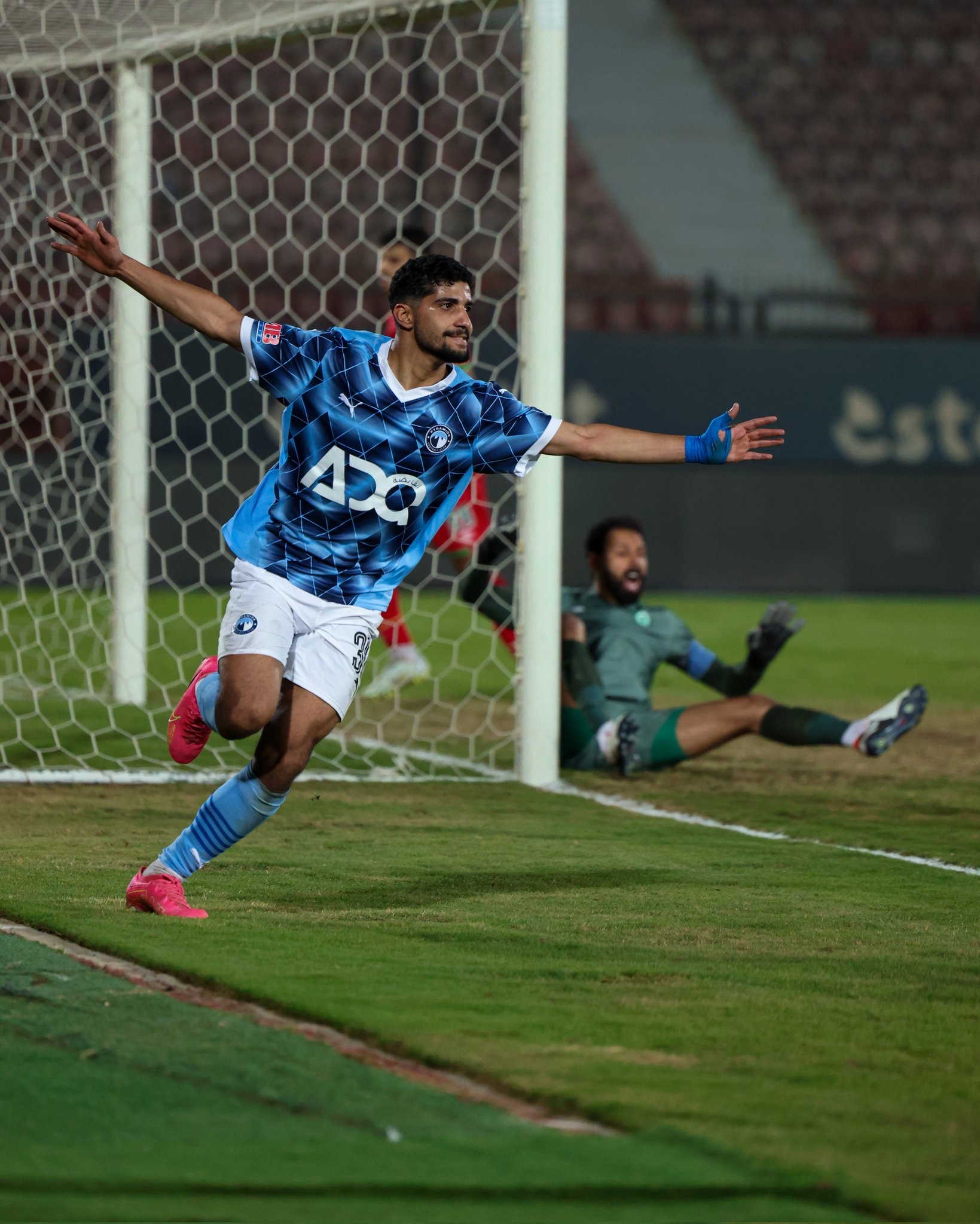 蒙特内哥罗主场战胜爱沙尼亚,出线前景乐观 蒙特内哥罗主场战胜爱沙尼亚,出线前景乐观