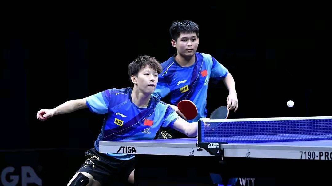 雄狮汉堡新赛季主场表现强劲,势不可挡 雄狮汉堡新赛季主场表现强劲,势不可挡