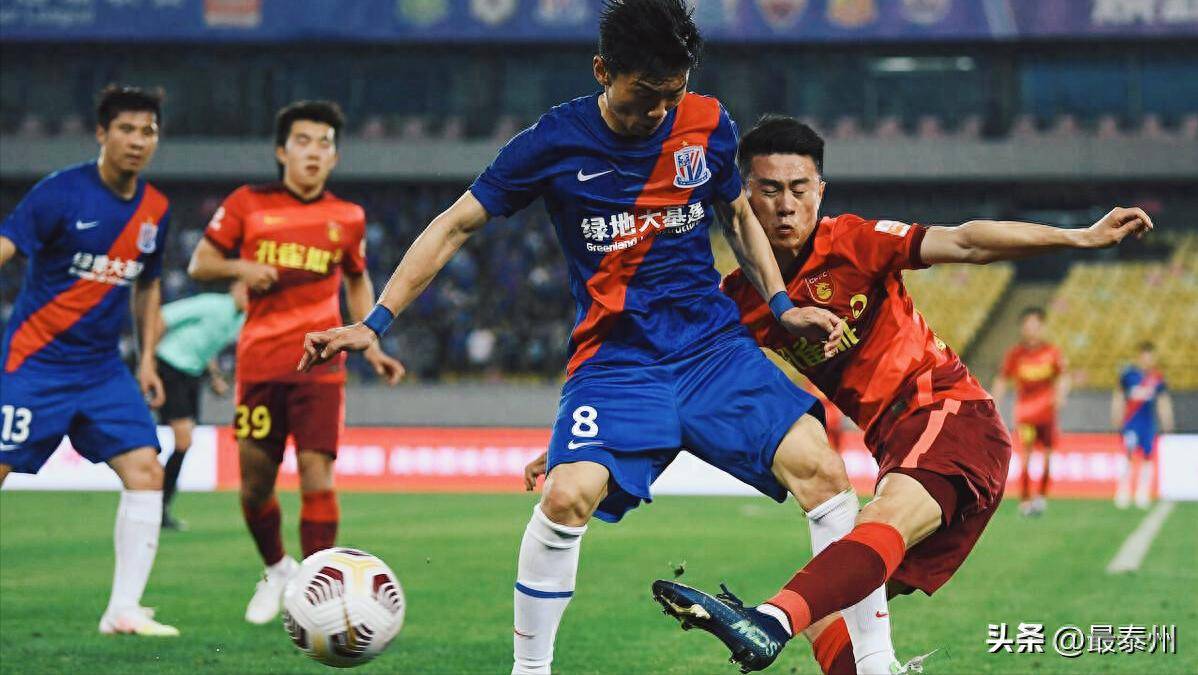 关于上海申花队士气高涨，备战关键战役的信息