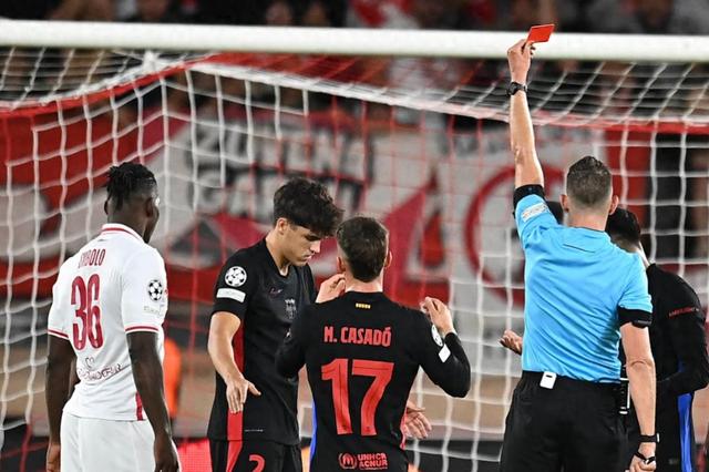 开云体育下载-柏林赫塔不敌奥格斯堡，遭遇联赛翻转败局