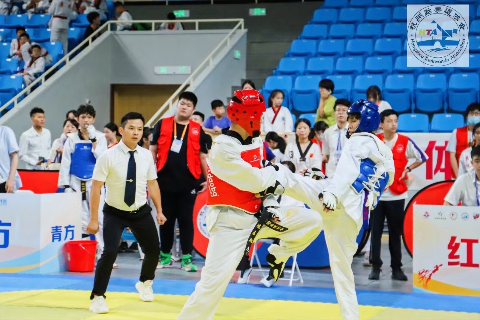 包含跆拳道选手勇夺金牌,实力堪称一流的词条 包含跆拳道选手勇夺金牌,实力堪称一流的词条