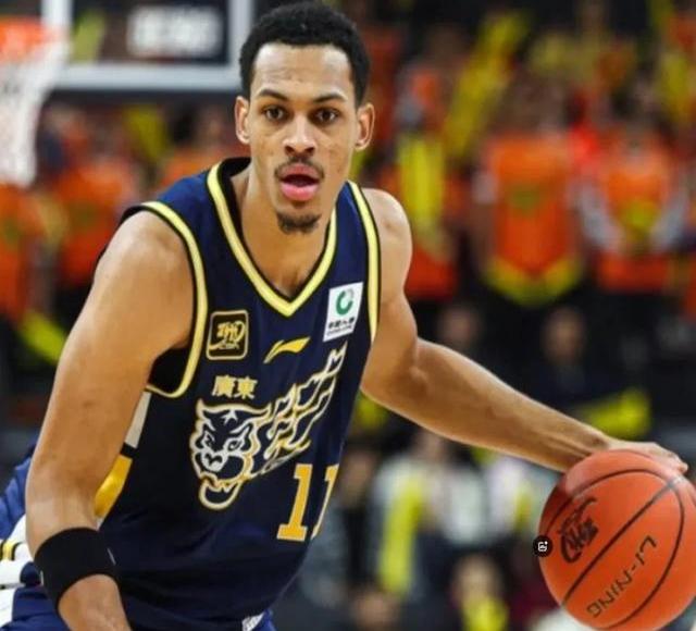 包含澳大利亚队取得胜利,球迷欢呼雀跃的词条 包含澳大利亚队取得胜利,球迷欢呼雀跃的词条