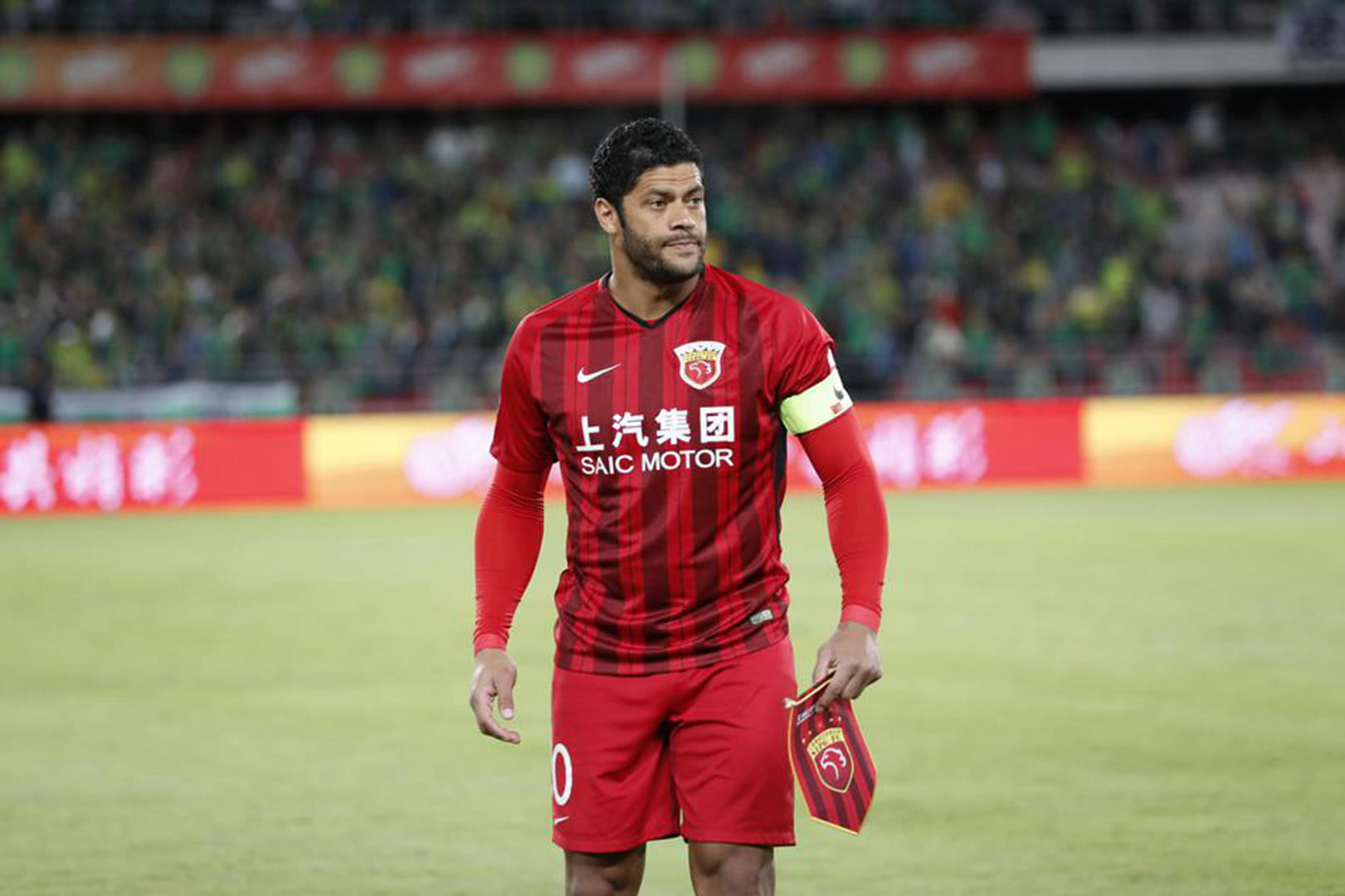 开云下载-泰达主场迎战国安，大胜在望，壮观胜局令人拍案叫绝