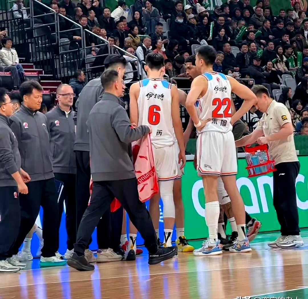 CBA总决赛:新疆勇士队大胜领先两场比赛的简单介绍 CBA总决赛:新疆勇士队大胜领先两场比赛的简单介绍