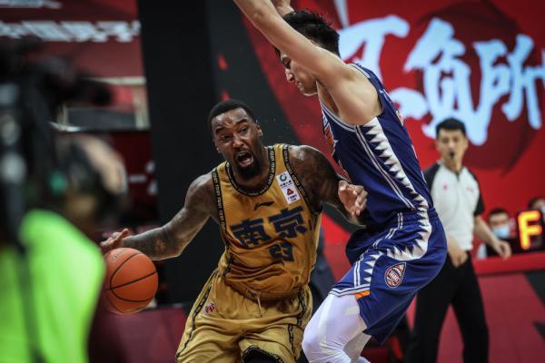 关于北京队惜败上海队,遭遇反转惨败的信息 关于北京队惜败上海队,遭遇反转惨败的信息