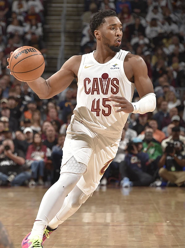 TSM轻取HLE,Ming单局斩获MVP焦点之战四强赛,技惊四座 TSM轻取HLE,Ming单局斩获MVP焦点之战四强赛,技惊四座