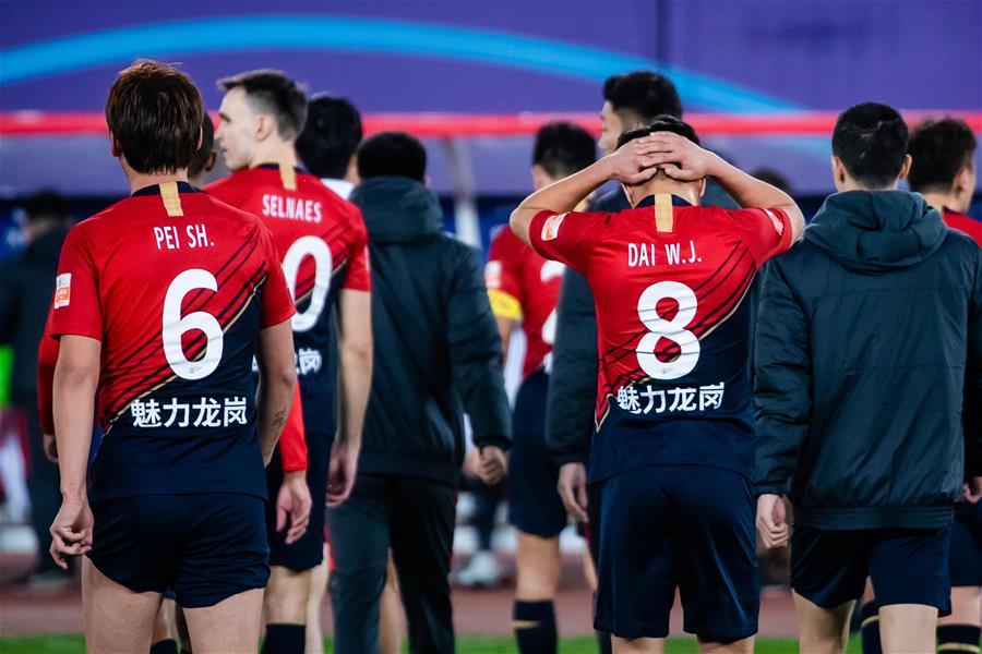 天津泰达客场逼平深圳佳兆业,暂居积分榜次席 天津泰达客场逼平深圳佳兆业,暂居积分榜次席