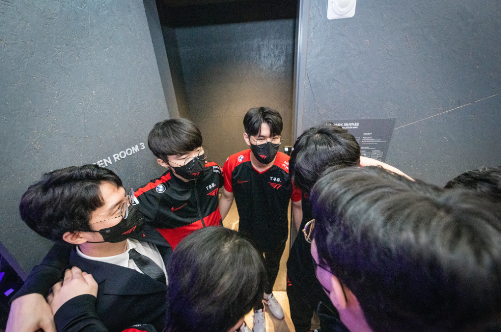 EDG血洗G2,Oner极限生还后反打强强对话全球总决赛,锁定晋级资格 EDG血洗G2,Oner极限生还后反打强强对话全球总决赛,锁定晋级资格