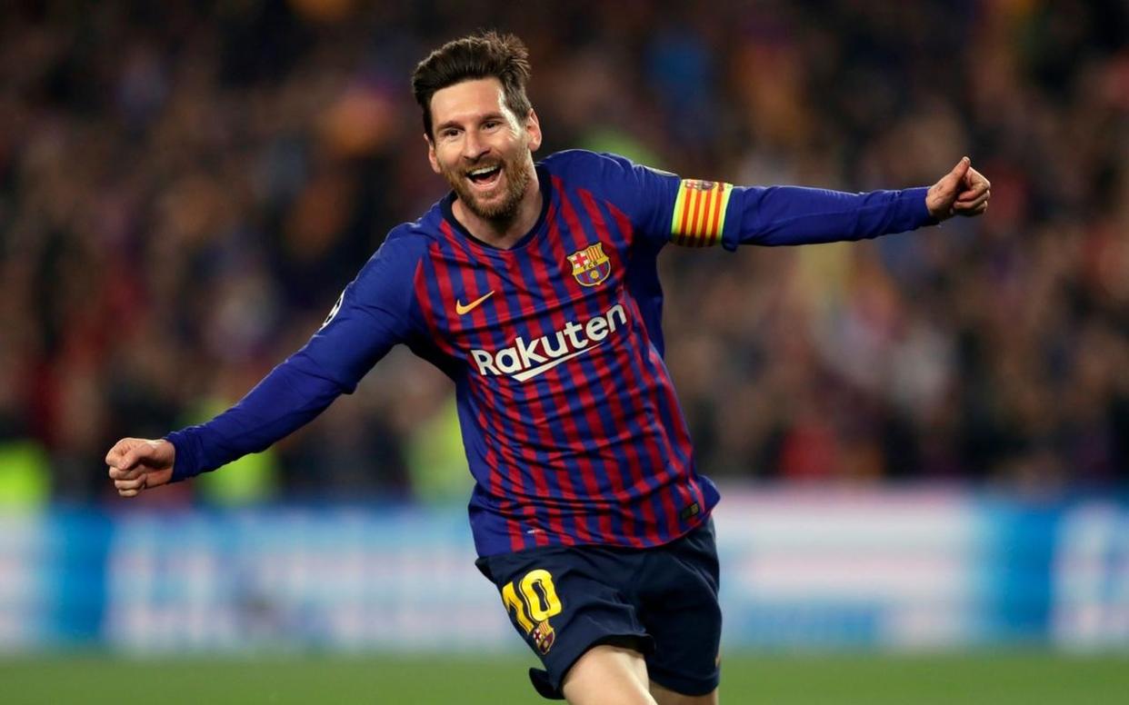 梅西独进两球,巴黎主场碾压对手取胜 梅西独进两球,巴黎主场碾压对手取胜