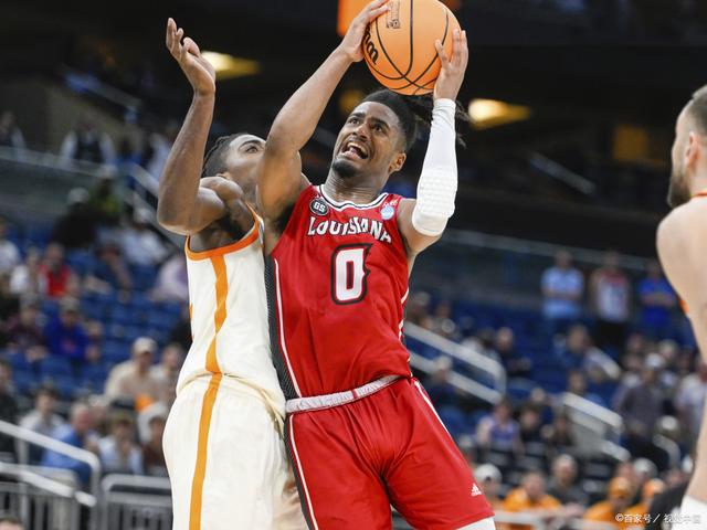 芬兰客场击败波斯尼亚,晋级形势有望 芬兰客场击败波斯尼亚,晋级形势有望