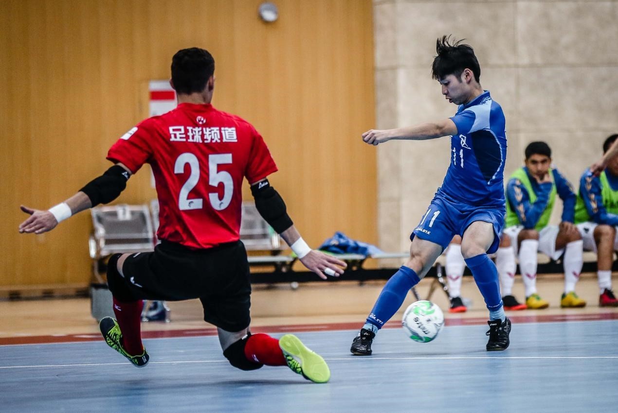 G2险胜FLY,Ming拿下关键大龙峡谷大战八强赛,点燃全场激情 G2险胜FLY,Ming拿下关键大龙峡谷大战八强赛,点燃全场激情