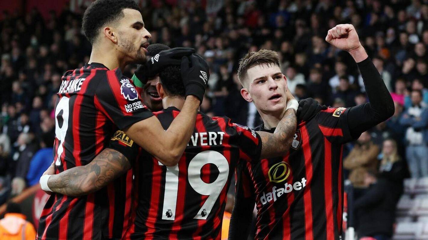 伯恩茅斯主场取胜埃弗顿,保持上升趋势 伯恩茅斯主场取胜埃弗顿,保持上升趋势