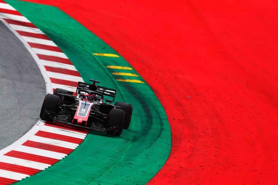 法拉利鏖战红牛二队,阿隆索扛起全队的简单介绍 法拉利鏖战红牛二队,阿隆索扛起全队的简单介绍