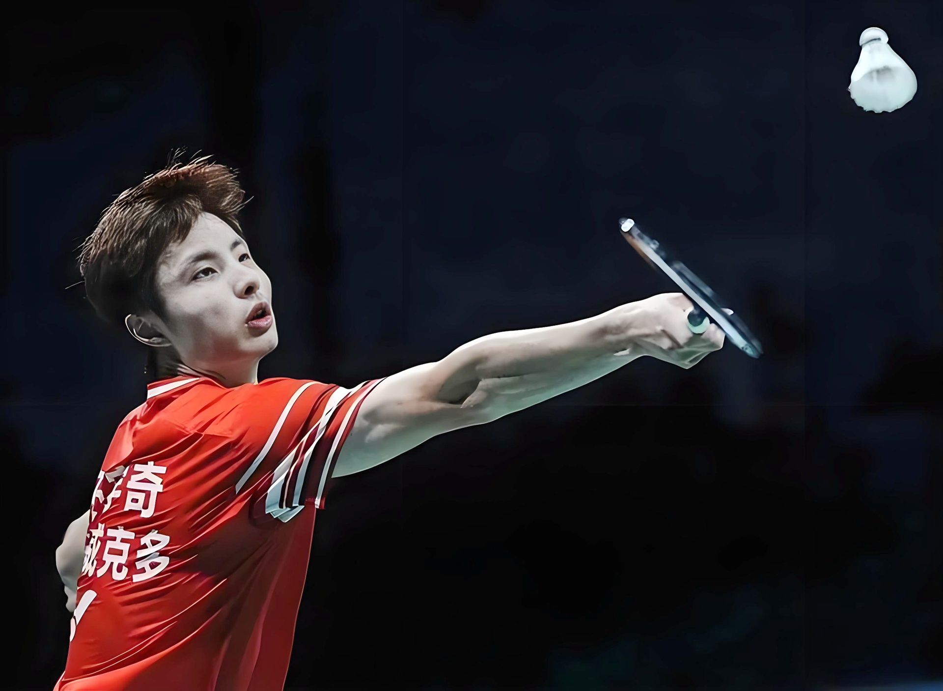 法国队力克中国队,石宇奇点燃赛场 法国队力克中国队,石宇奇点燃赛场