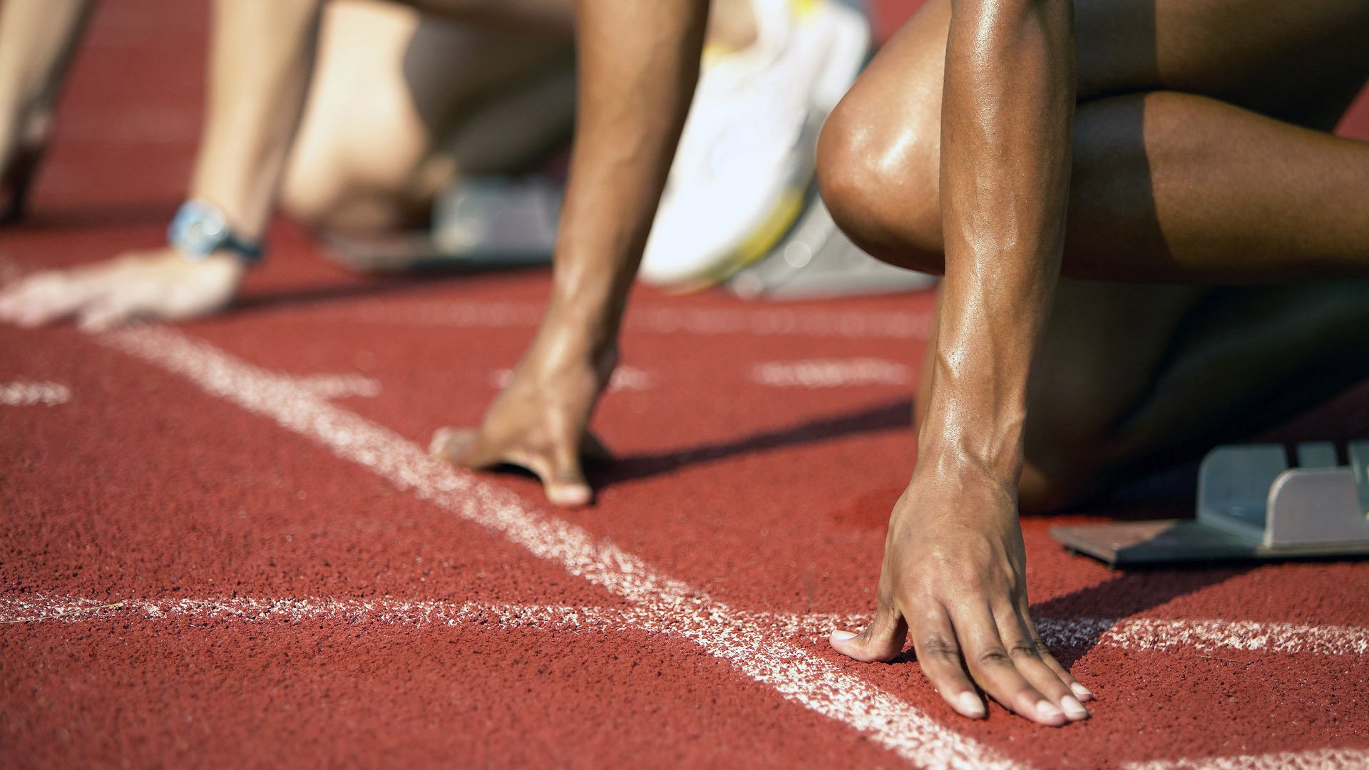 智利黄金一代终迎破晓！托尼两射一传完美接管美加墨世界杯揭幕战