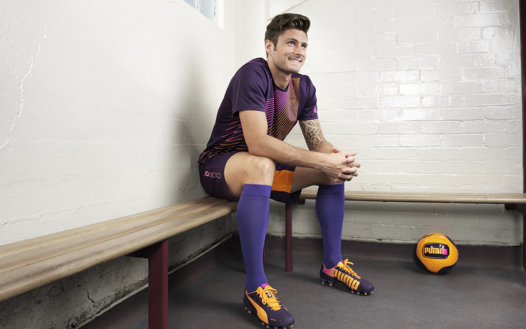 开云体育在线-唯一看台特别报道，在王子公园，卡马文加用足球攻陷巴黎